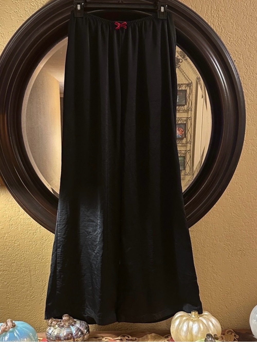 Black Satin Lounge Lounge Pants